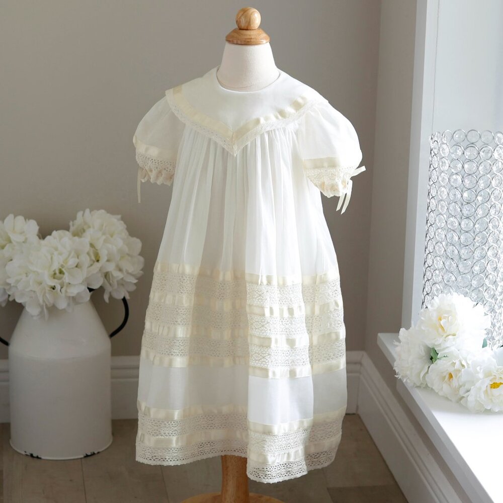 Strasburg Savannah Lace Dress Ivory Flower Girl size 4 Special Occasion NWT